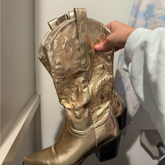 Gold Embroidered Cowboy Boots - Picture 1 of 2
